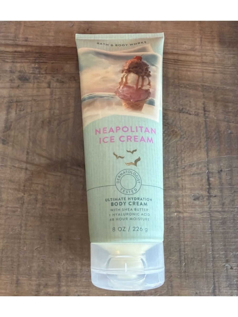Bath & Body Works NEAPOLITAN ICE CREAM Ultimate Hydration Body Cream 8oz